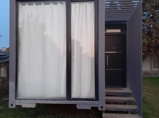 Cubil Gris Casa Conteiner 1 Dormitorio